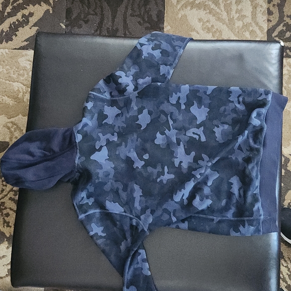 Limited edition Karl Lagerfeld blue camouflage hoodie - Picture 5 of 6